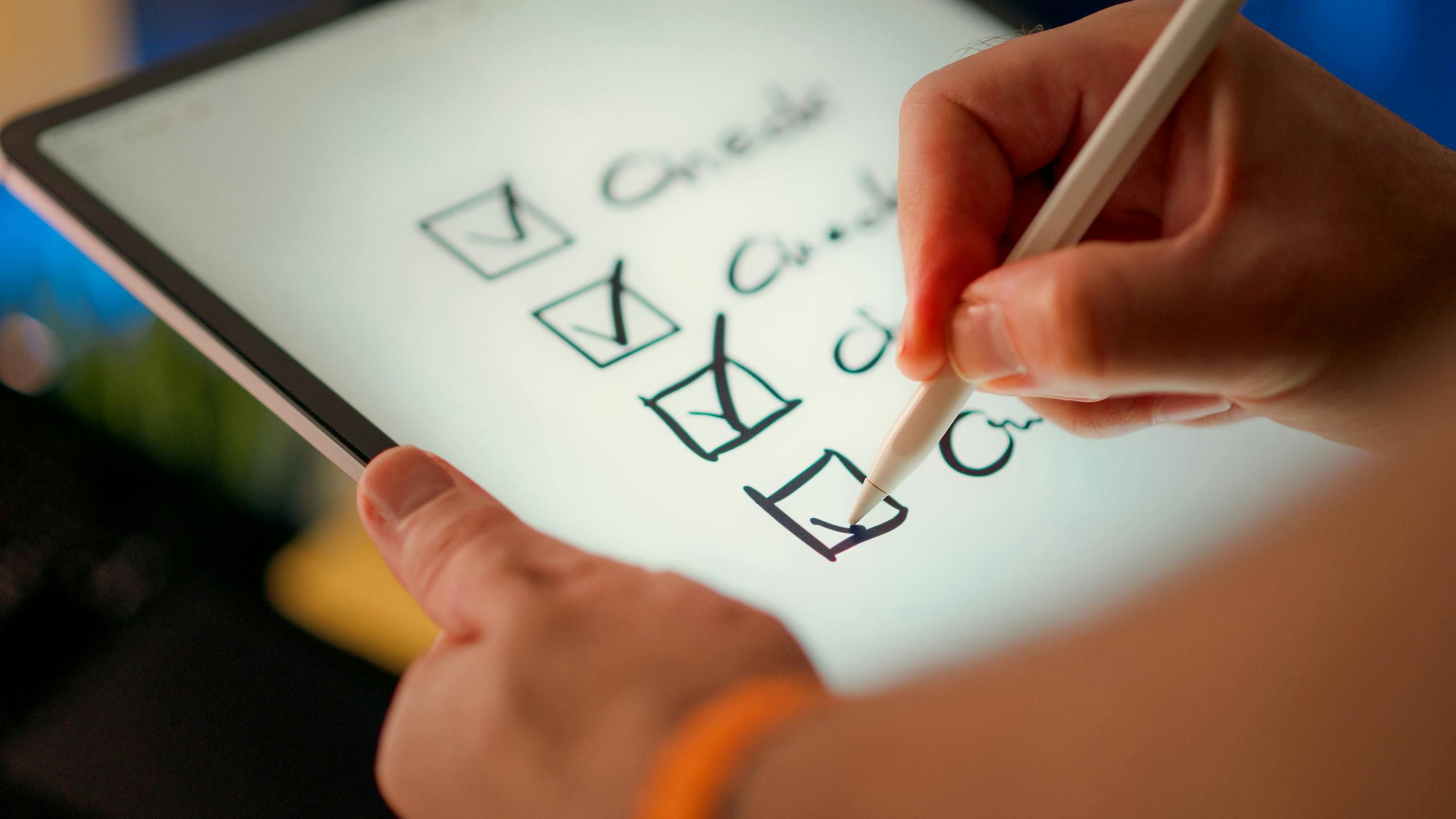 How Content Teams Balance AI Efficiency with Authenticity